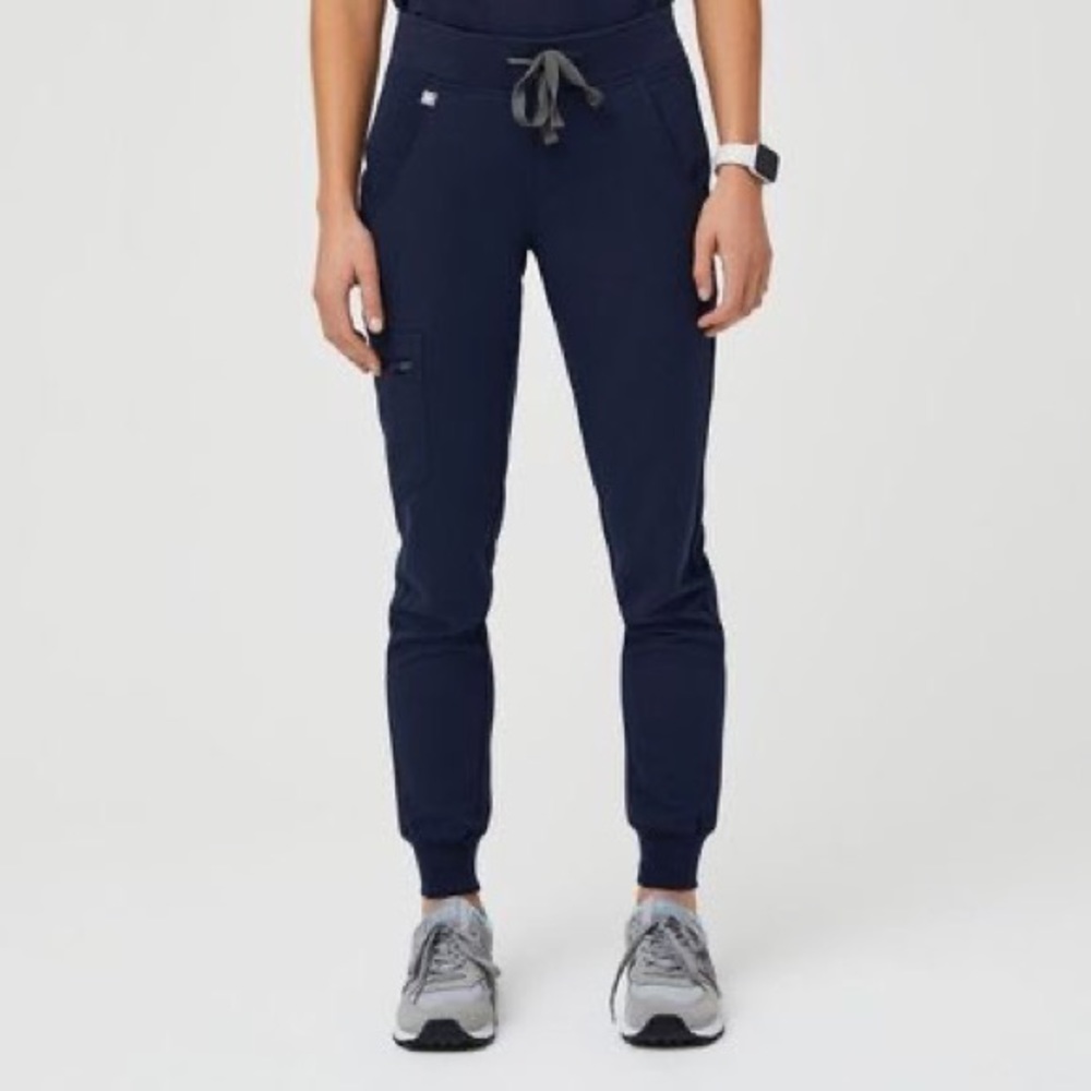 Navy blue jogger Figs set